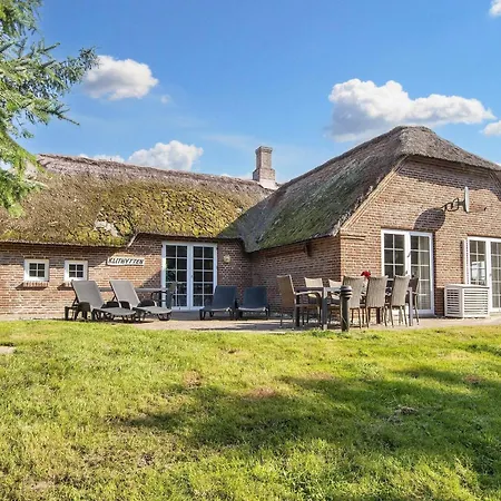 4 Star Holiday Home In Ulfborg Prázdninový dům *